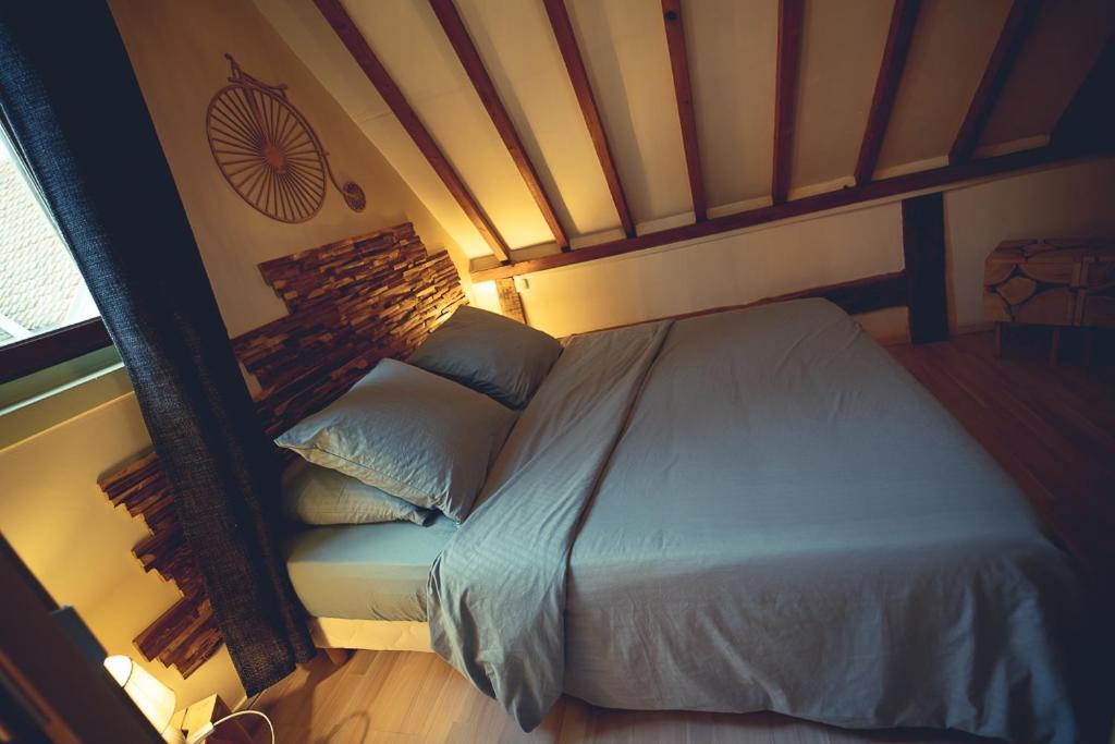 Appart Romantique Dans Hyper Centre Wifi Troyes Bagian luar foto